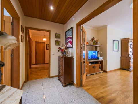 Apartamento T4